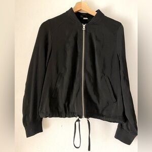 DIVIDED BLACK LIGHTWEIGHT ZIP FRONT JACKET SIZE 8